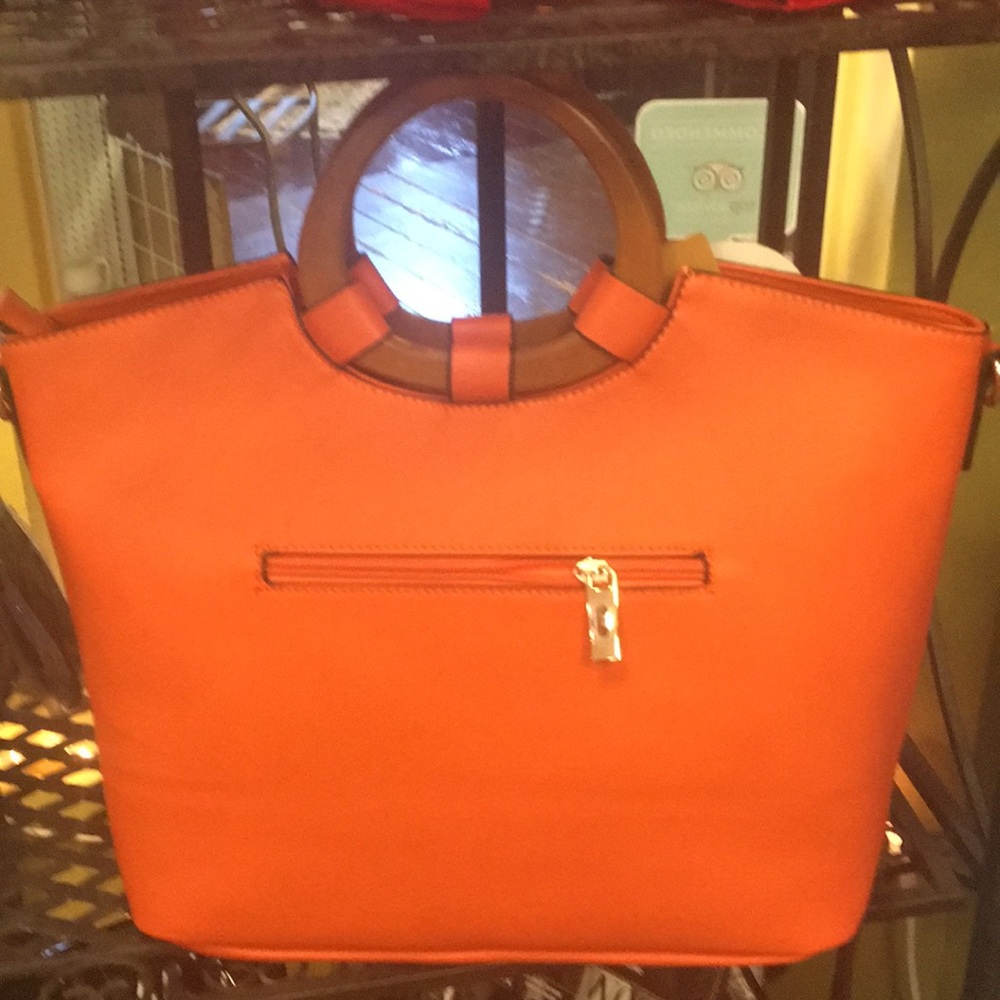 Handbag - Picture 2 of 2